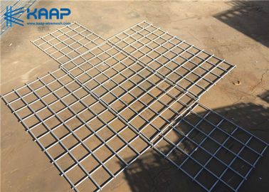 Corrosion Resistance Welded Wire Panels , Wire Mesh Fence Panels 10x10cmx8mm
